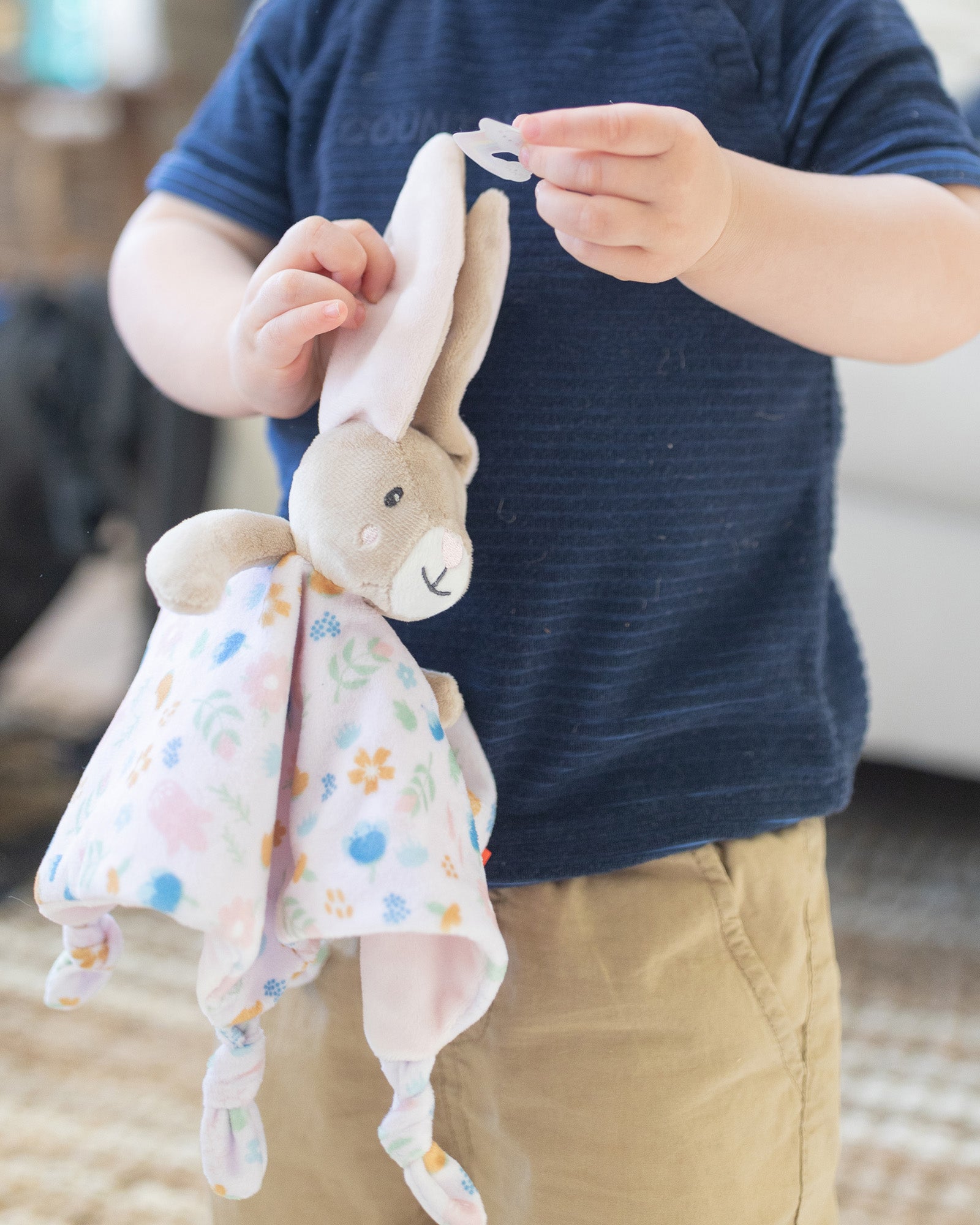 Weegoamigo Baby Comforter / Security Blanket - Frankie the Bunny (Flower Forest)